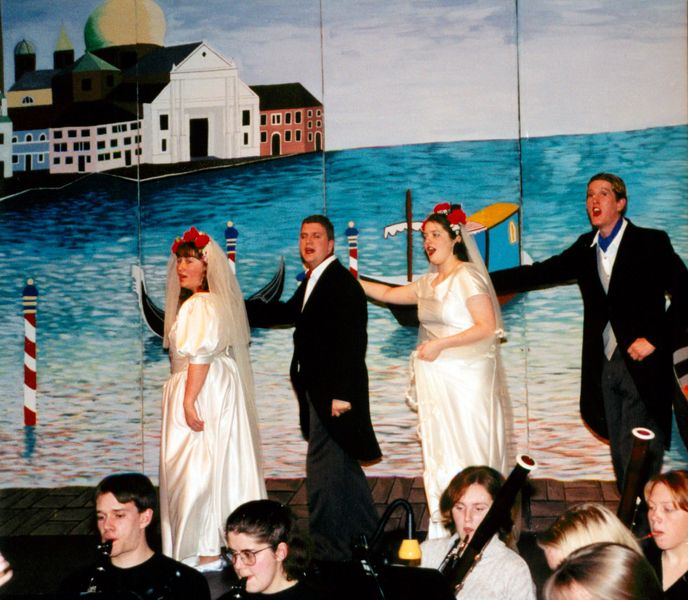 File:Gondoliers1998 2.jpg